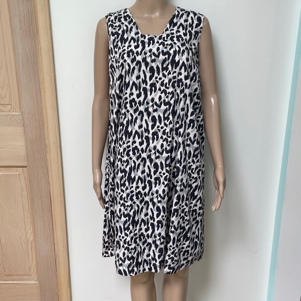 ASOS maternity leopard dress 10